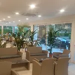 Helvetia Hotel 4*