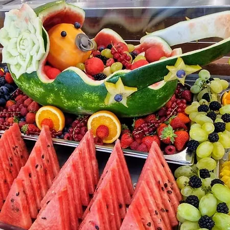 Ξενοδοχείο Helvetia 4*